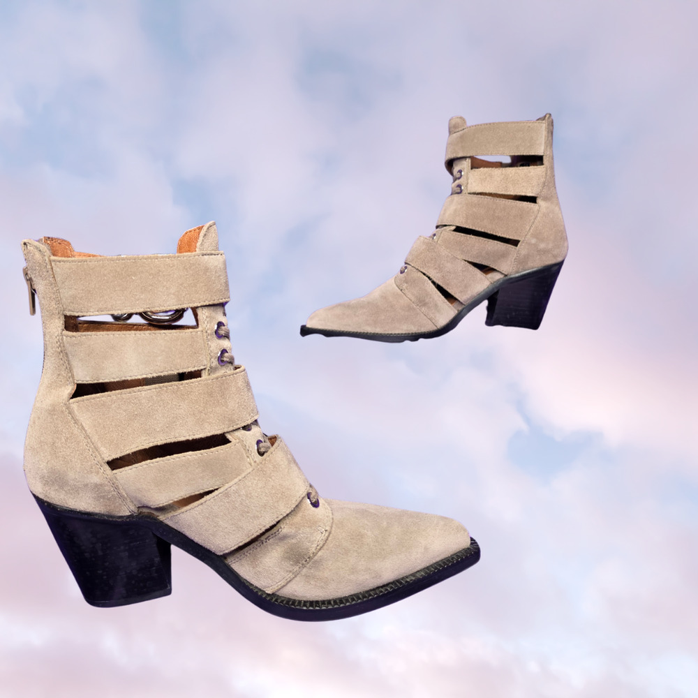 Jeffrey Campbell Caceres Gray Taupe Pointy Closed Toe Buckle Boho Goth Heel 6.5 - Picture 3 of 8